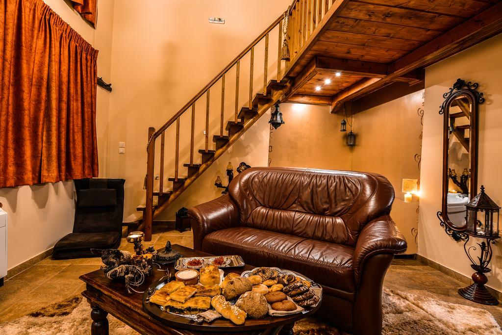 Synikia Mesi Trikalon Camelia Suites מראה חיצוני תמונה