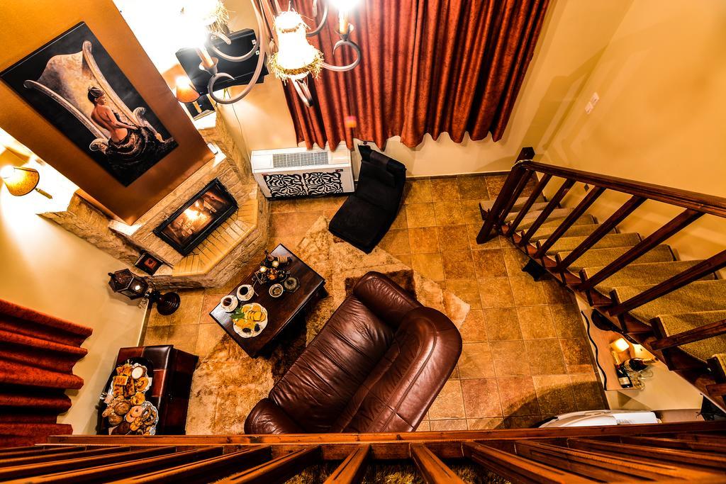 Synikia Mesi Trikalon Camelia Suites מראה חיצוני תמונה